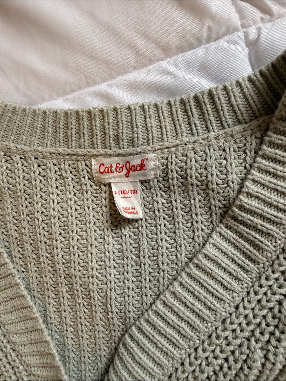 Sweater - Picture 2 of 5